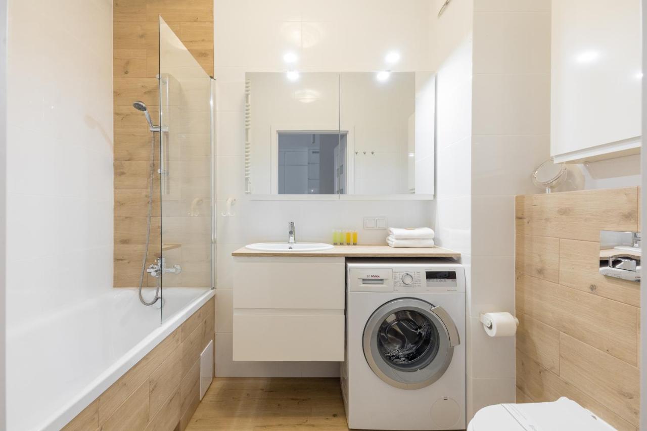Budki Szczesliwickie Business Apartment Varşova Dış mekan fotoğraf